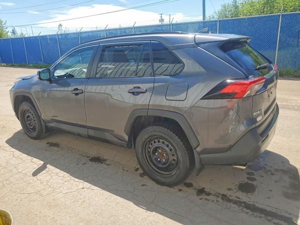 2021 TOYOTA RAV4 XLE HV