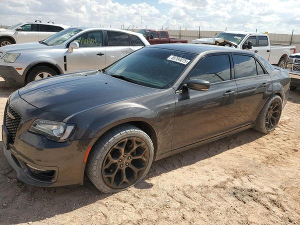 2017 CHRYSLER 300
