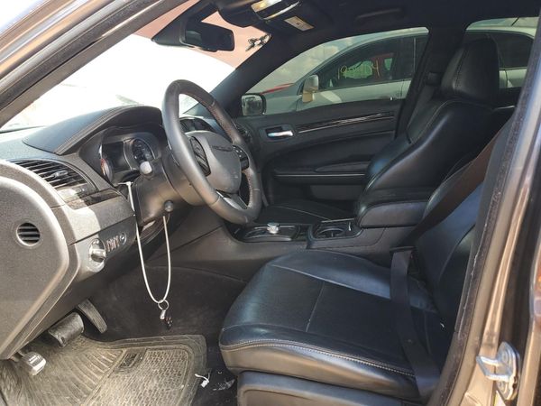 2017 CHRYSLER 300