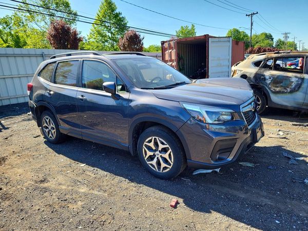 2021 SUBARU FORESTER