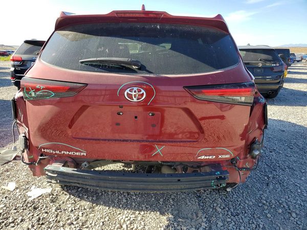 2024 TOYOTA HIGHLANDER