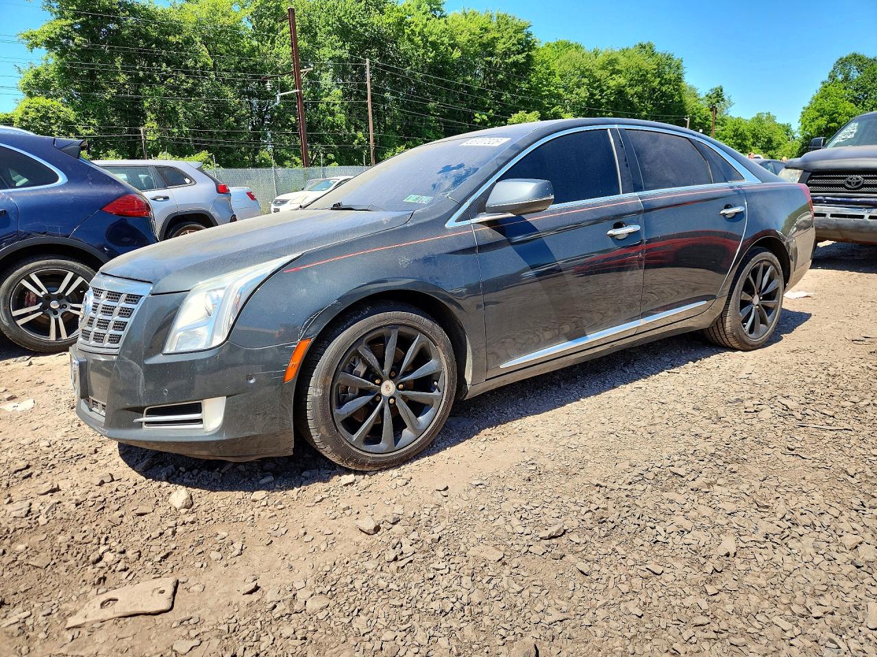 2014 CADILLAC XTS Luxury