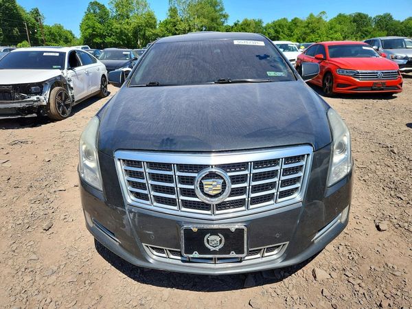2014 CADILLAC XTS Luxury