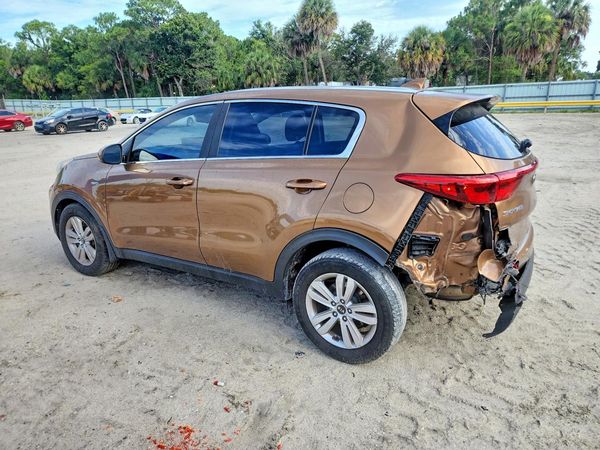 2017 KIA SPORTAGE LX