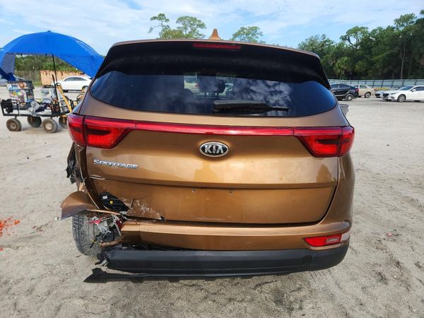 2017 KIA SPORTAGE LX