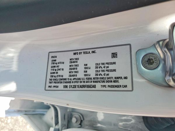 2024 TESLA MODEL 3