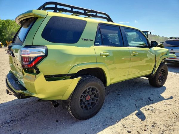 2022 TOYOTA 4RUNNER TRD Pro
