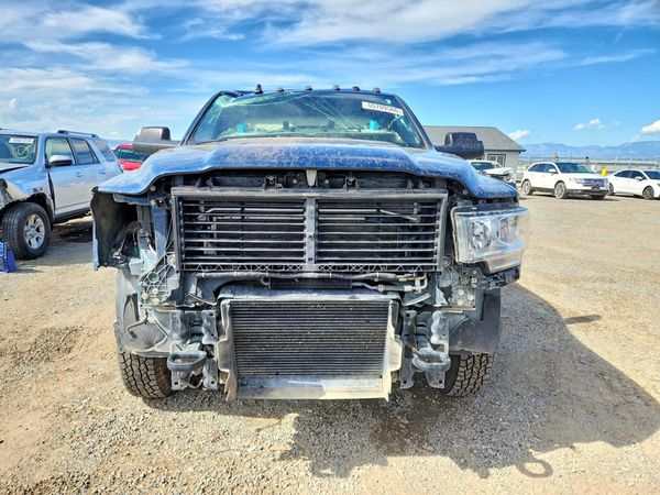 2020 RAM 3500 TRADESMAN CREW CAB 4X4