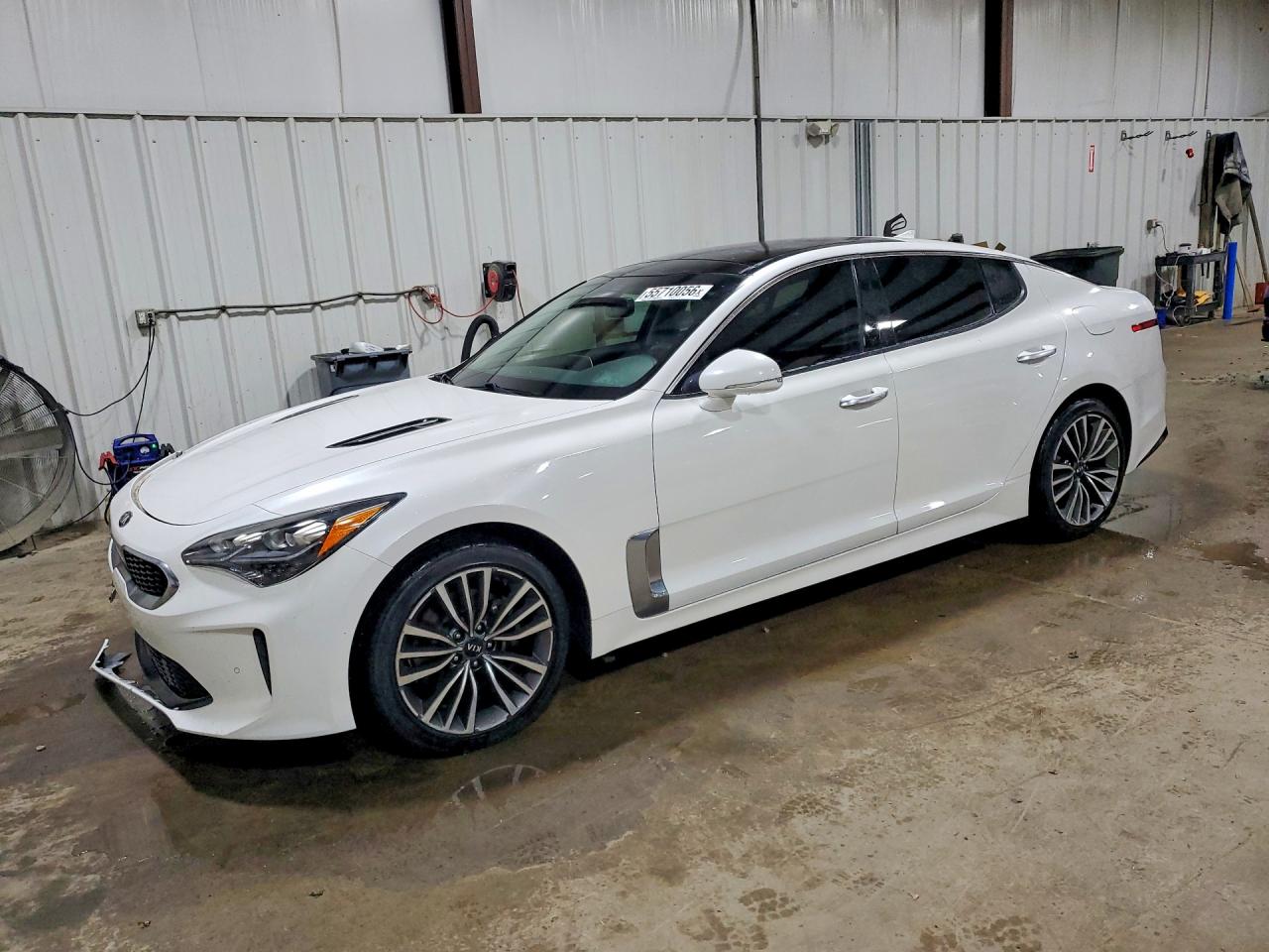 2019 KIA STINGER Premium