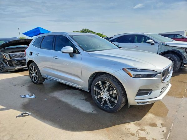 2021 VOLVO XC60 Inscription