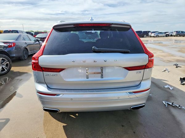 2021 VOLVO XC60 Inscription