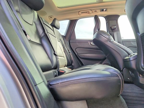 2021 VOLVO XC60 Inscription