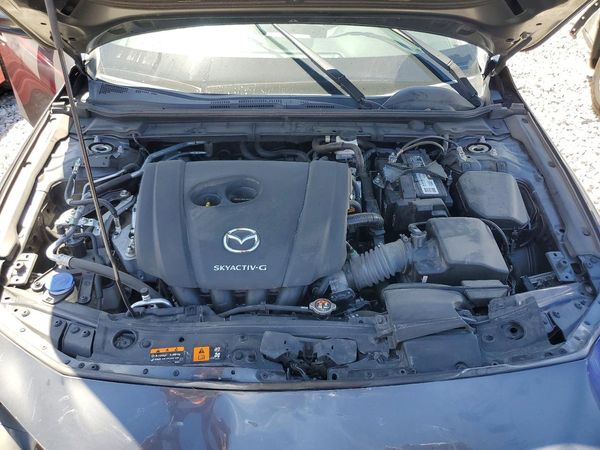 2022 MAZDA 3 Preferred Package