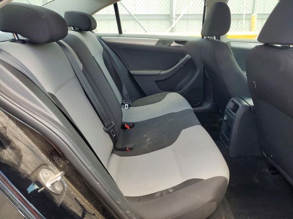 2017 VOLKSWAGEN JETTA