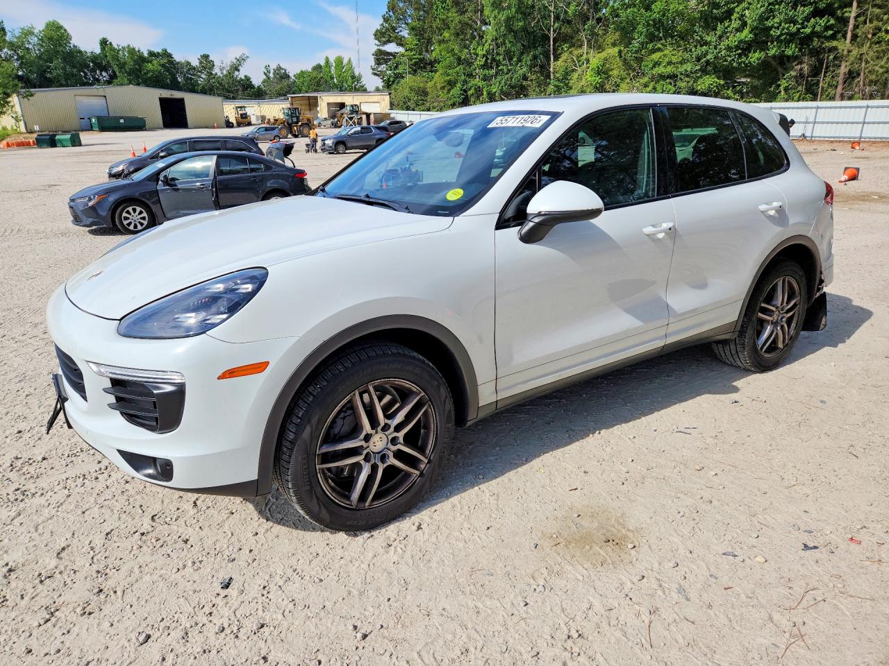 2016 PORSCHE CAYENNE