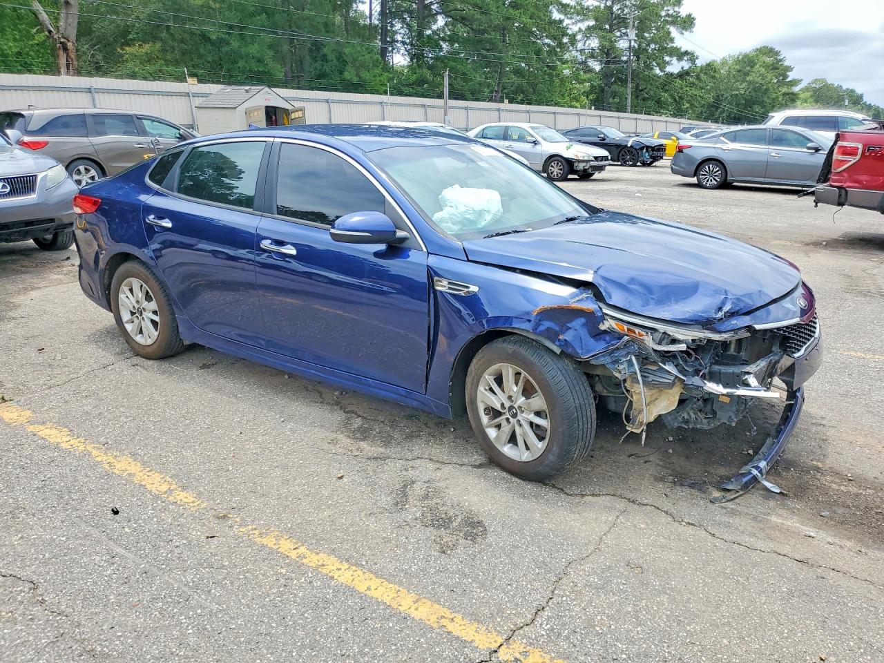 2018 KIA OPTIMA LX