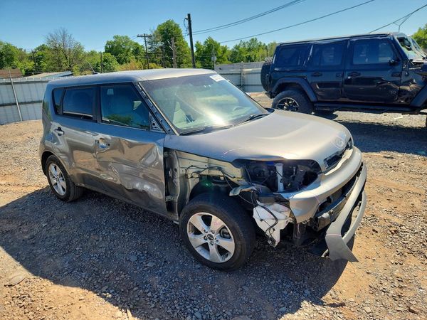 2018 KIA SOUL Base