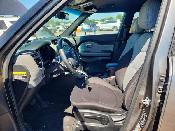 2018 KIA SOUL Base
