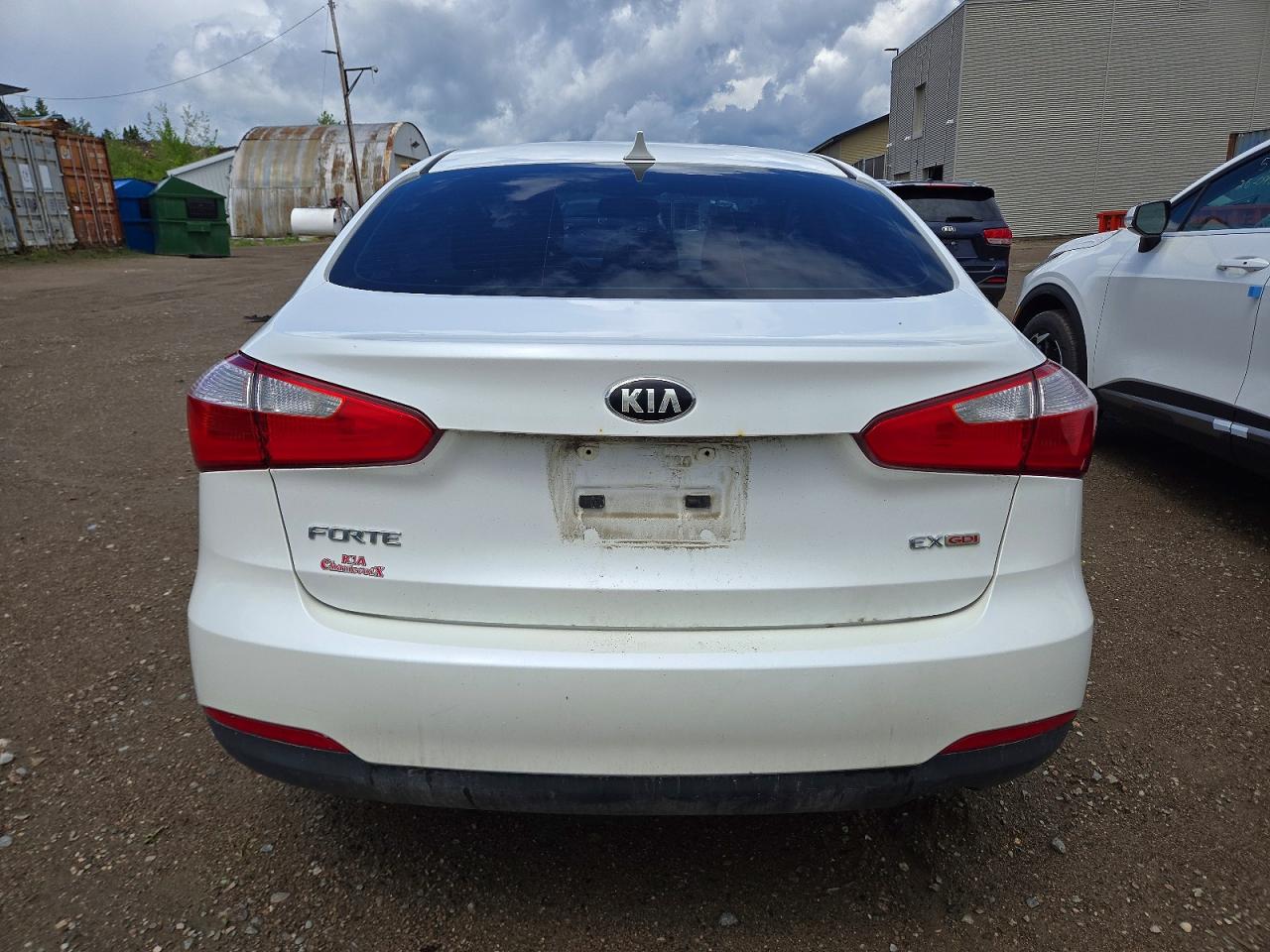 2014 KIA FORTE LX, EX