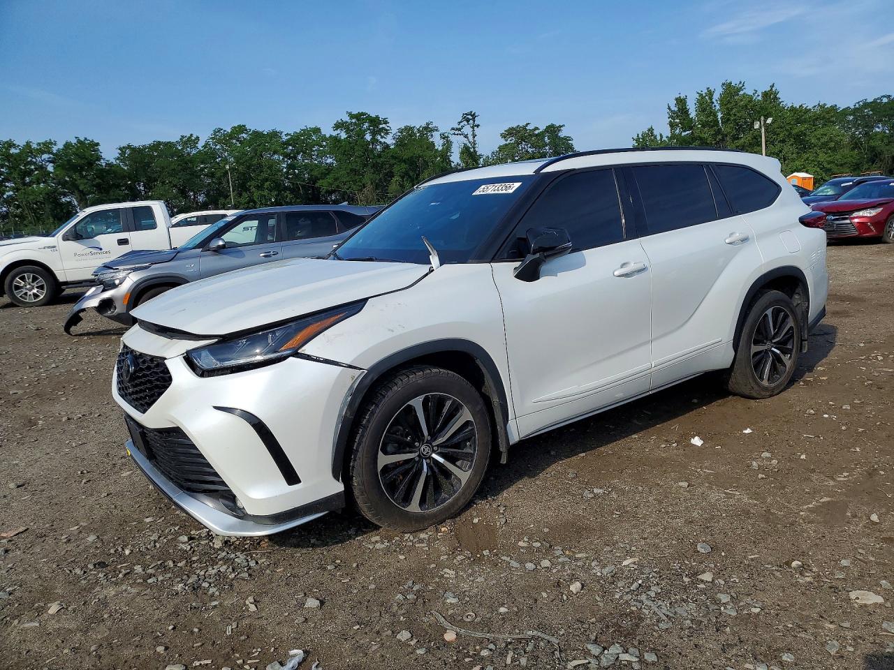 2022 TOYOTA HIGHLANDER