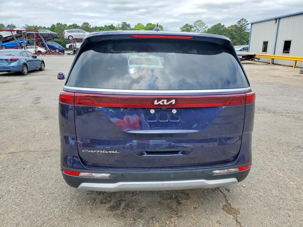 2022 KIA CARNIVAL LX, LX Seat Package