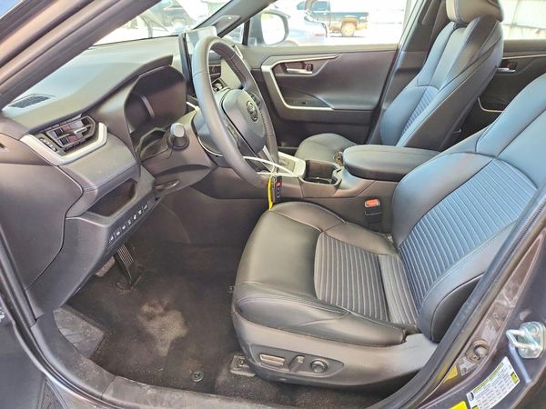 2024 TOYOTA RAV4 XSE