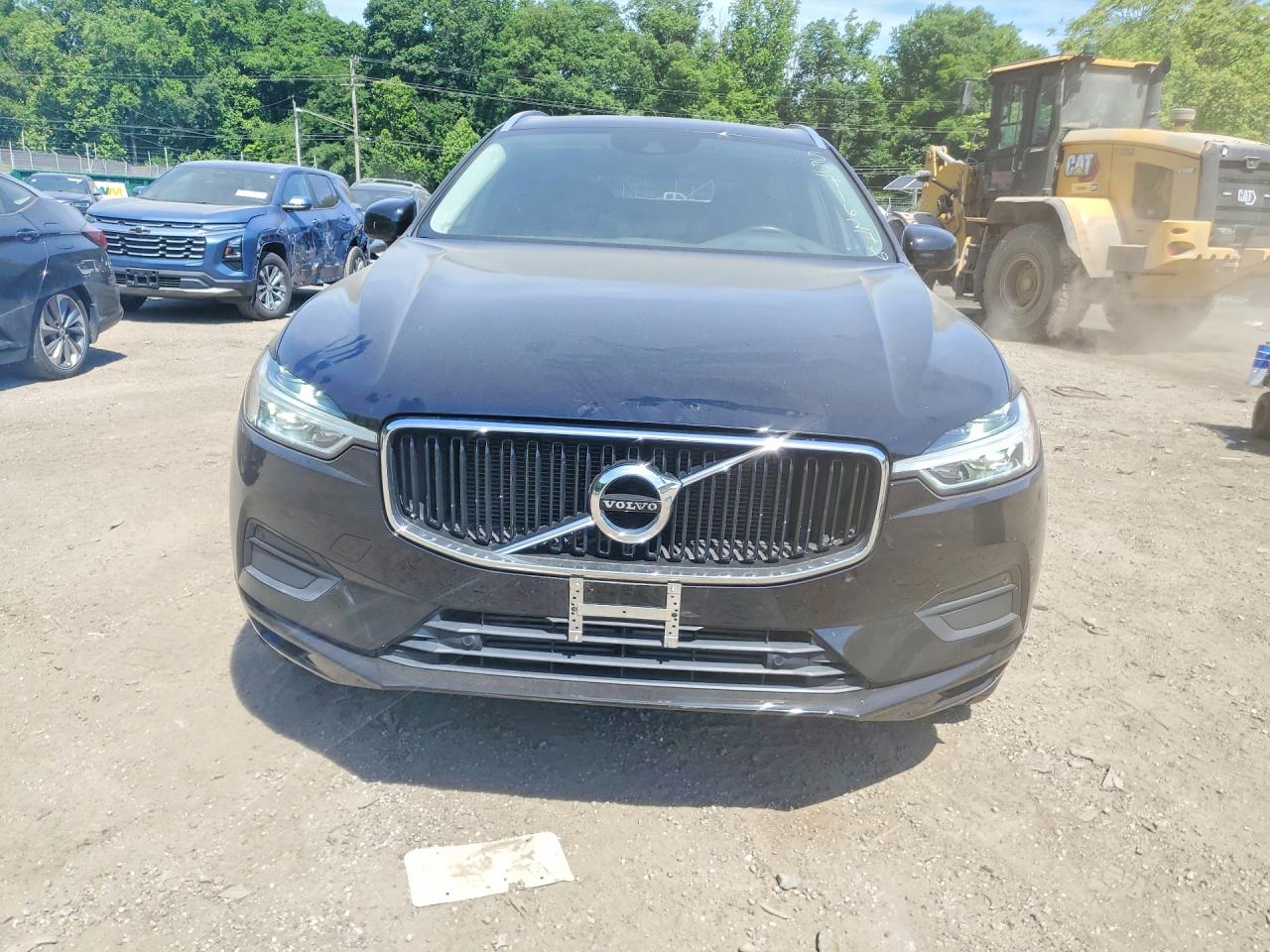 2020 VOLVO XC60 Momentum