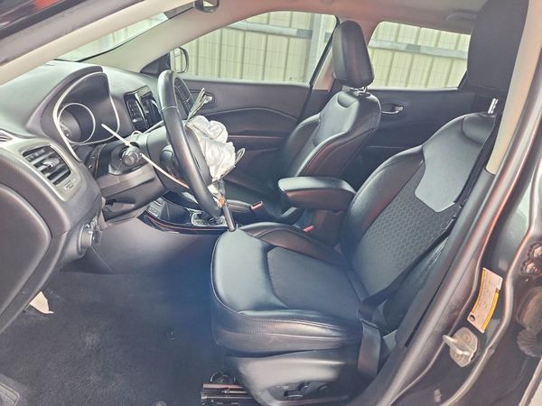 2021 JEEP COMPASS — DENT