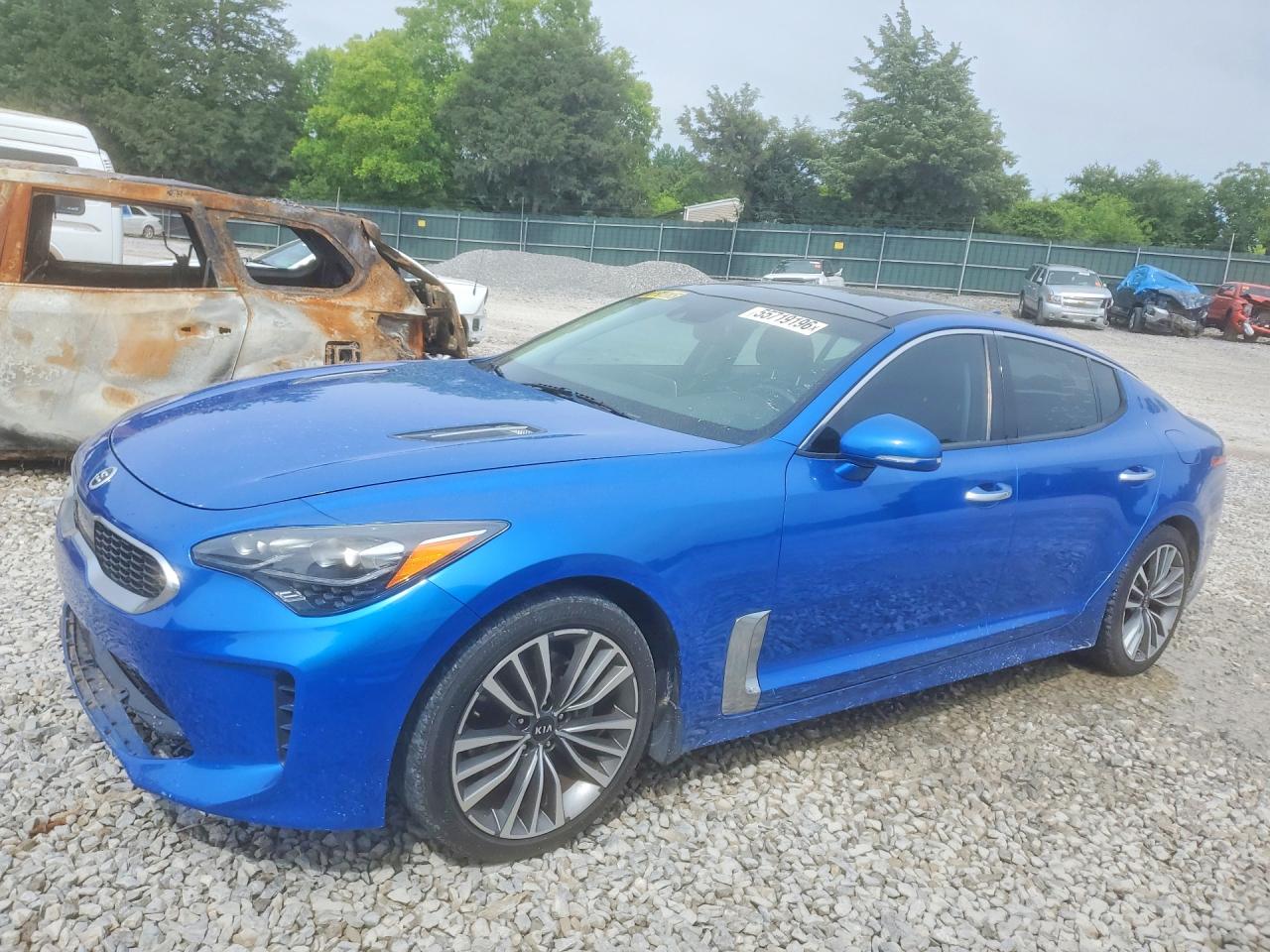 2019 KIA STINGER Premium