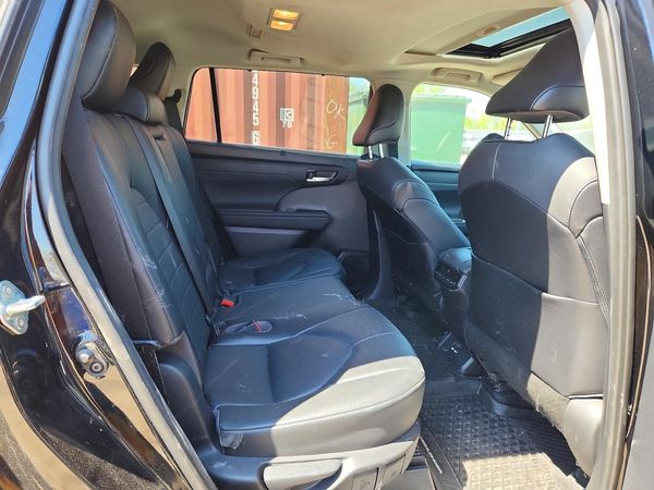 2021 TOYOTA HIGHLANDER