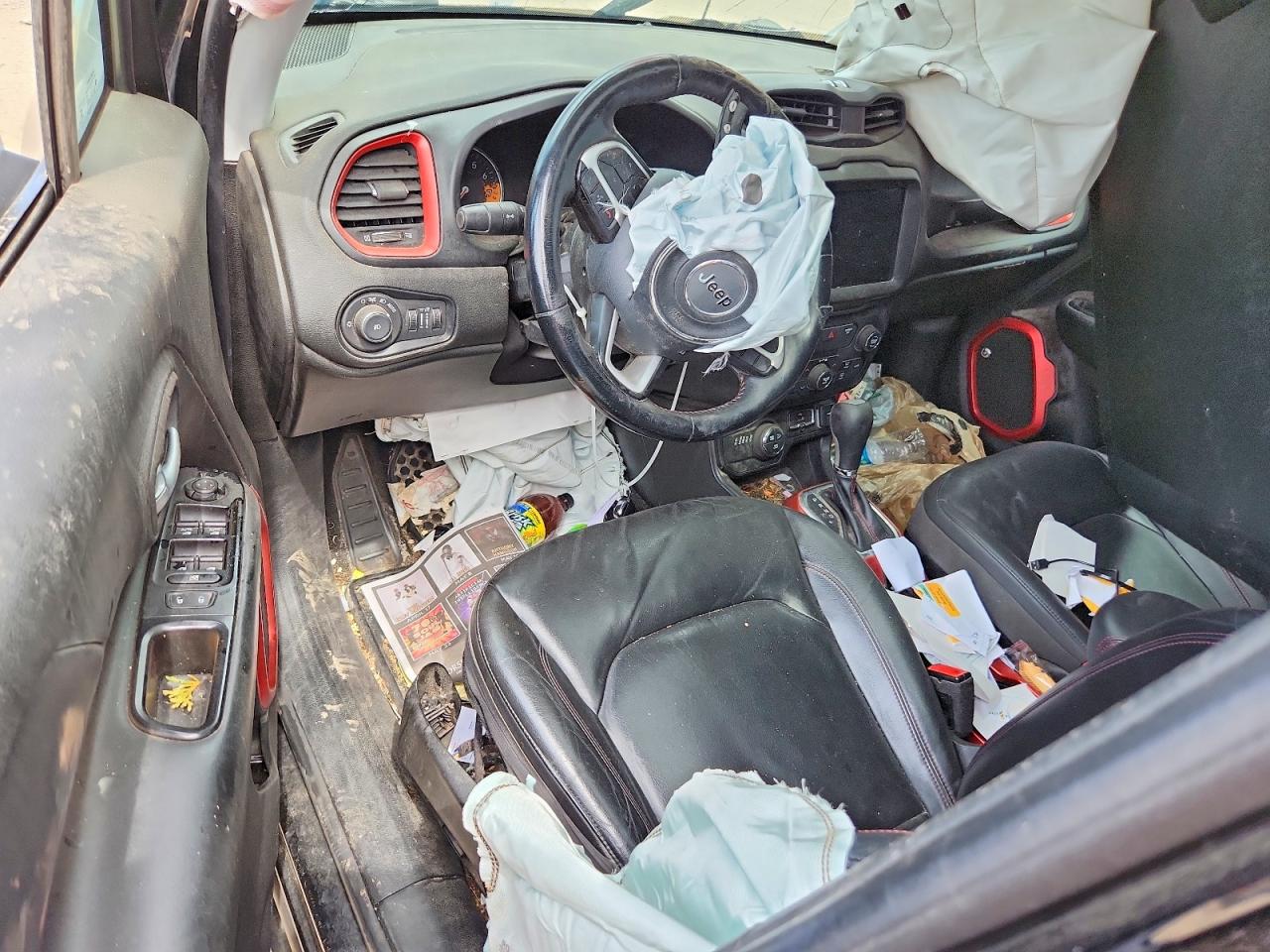 2018 JEEP RENEGADE TRAILHAWK 4X4