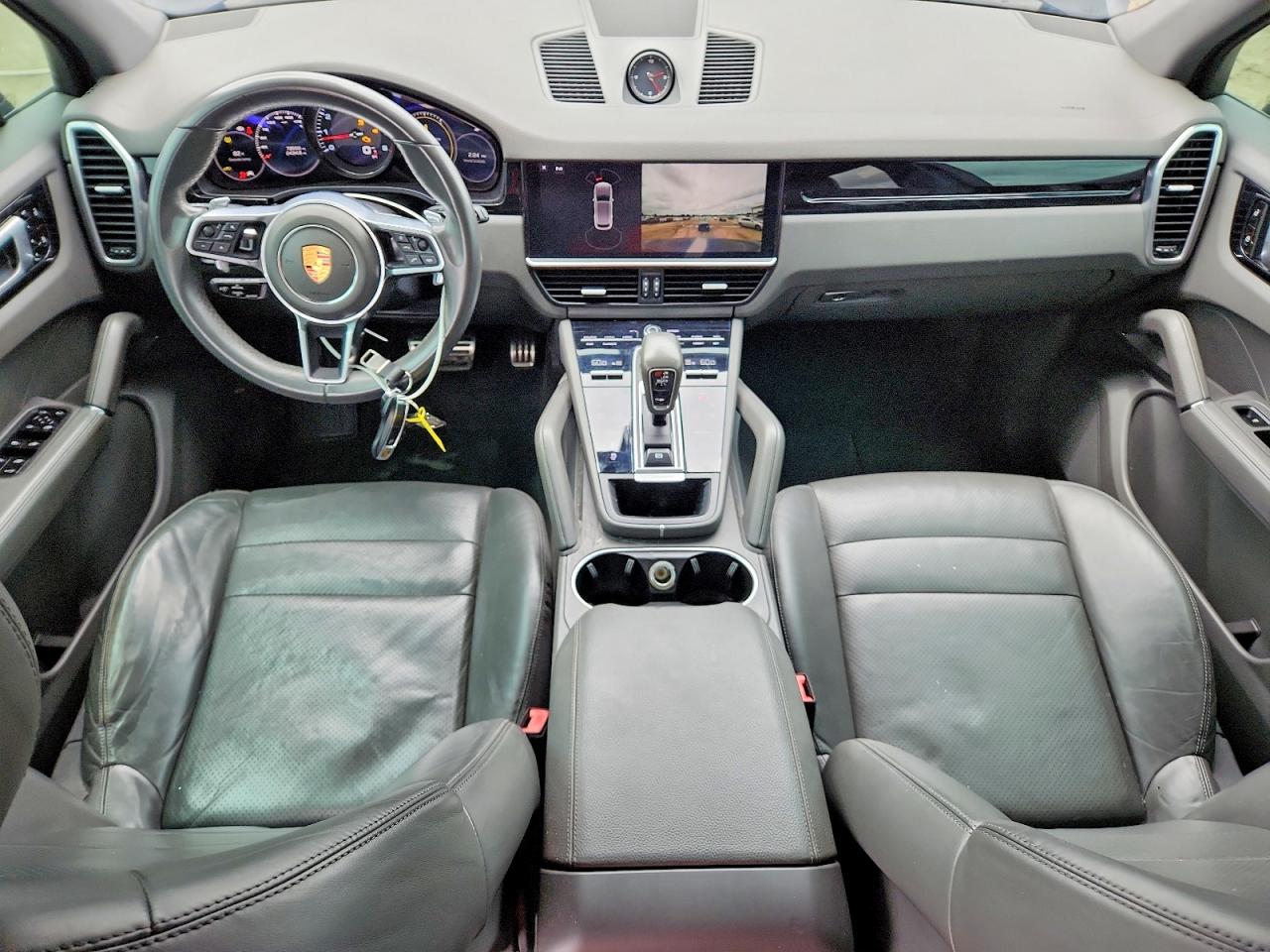 2019 PORSCHE CAYENNE S