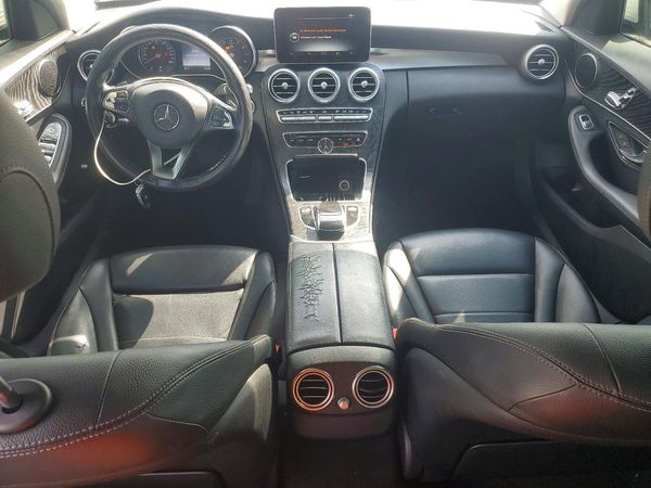 2016 MERCEDES-BENZ C C300