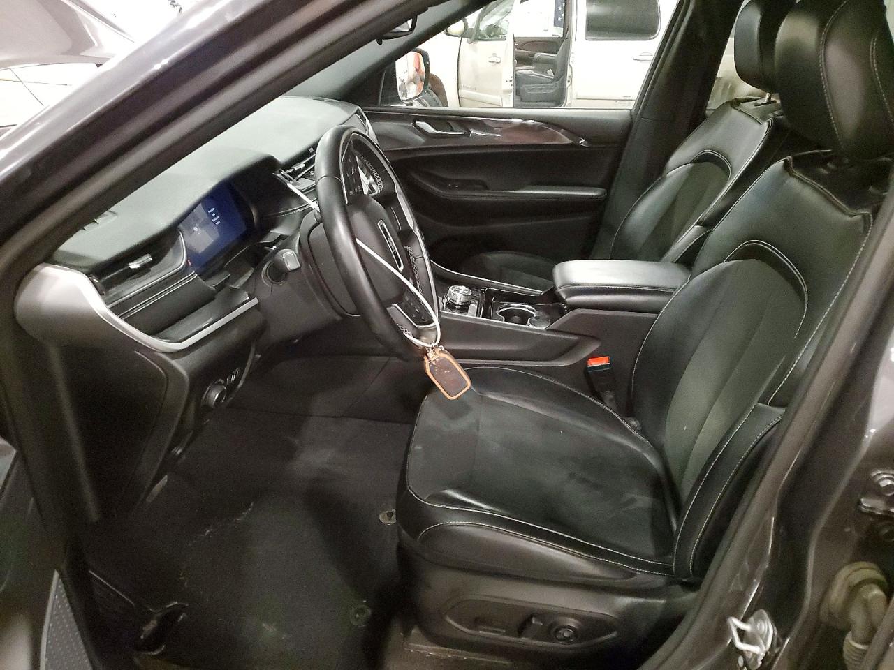 2021 JEEP GRAND CHEROKEE L LAREDO 4X4