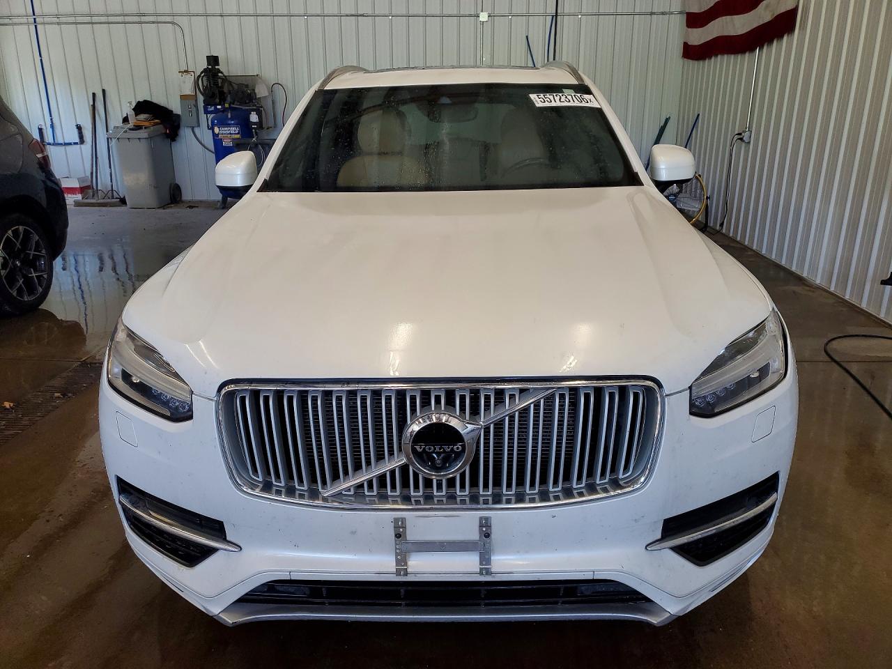 2017 VOLVO XC90 Inscription