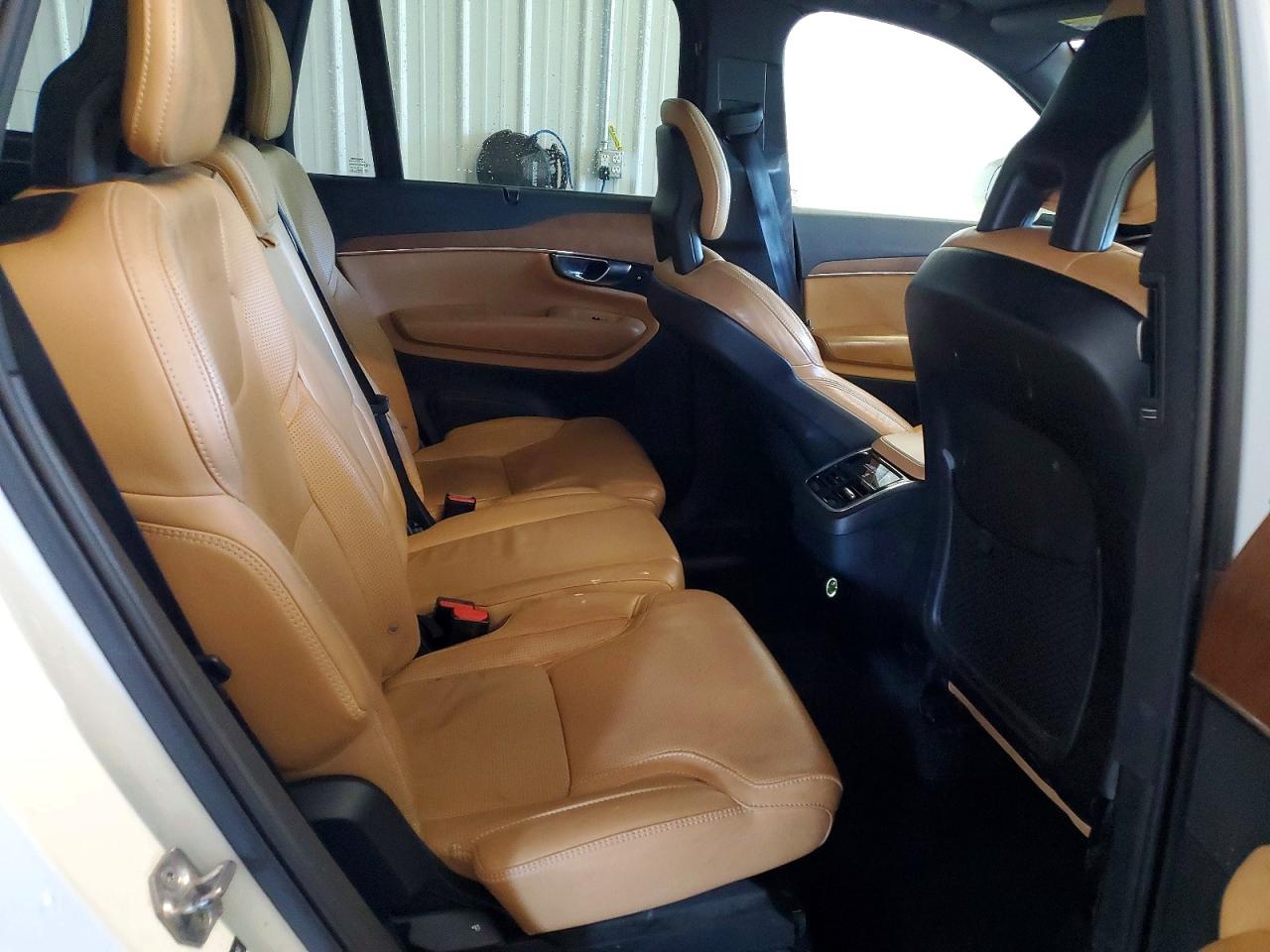 2017 VOLVO XC90 Inscription