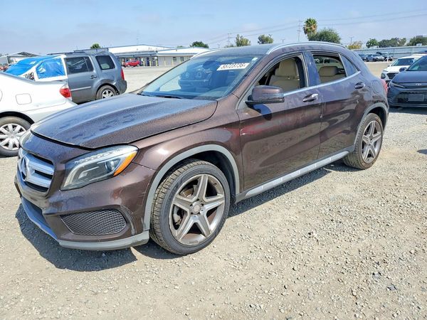 2015 MERCEDES-BENZ GLA GLA250 4-MATIC