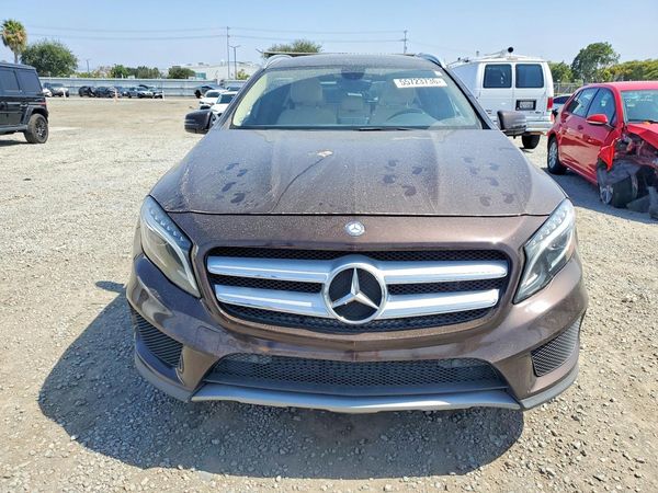 2015 MERCEDES-BENZ GLA GLA250 4-MATIC