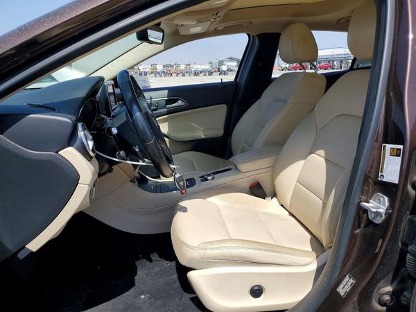 2015 MERCEDES-BENZ GLA GLA250 4-MATIC