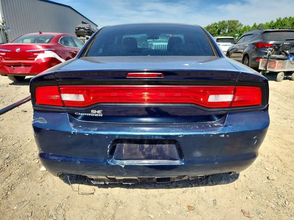 2014 DODGE CHARGER SE