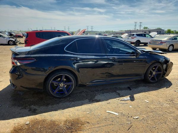 2021 TOYOTA CAMRY