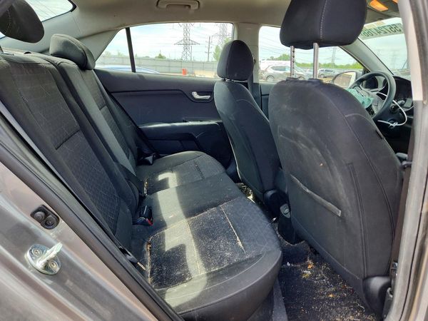 2022 KIA RIO LX, S
