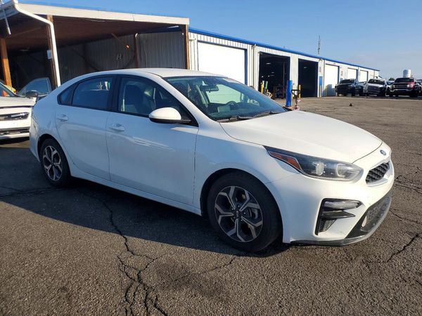 2021 KIA FORTE FE, LXS