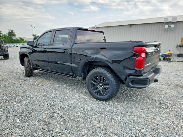 2024 CHEVROLET SILVERADO Custom