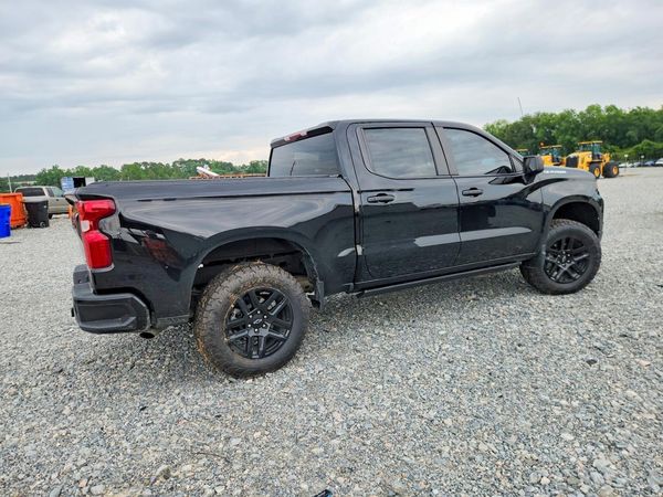 2024 CHEVROLET SILVERADO Custom