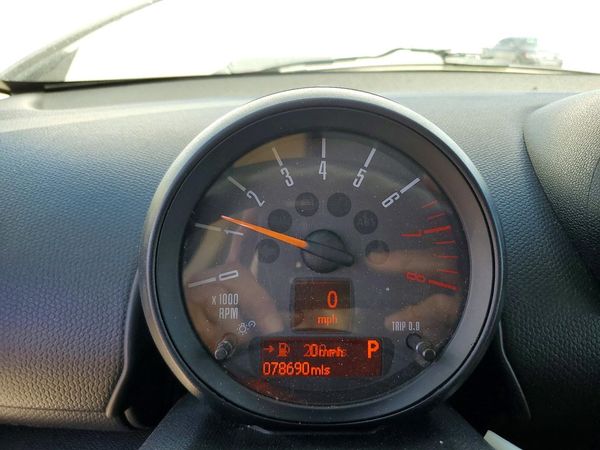 2016 MINI COOPER