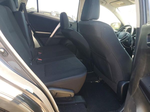 2016 TOYOTA RAV4 LE (X Grade)