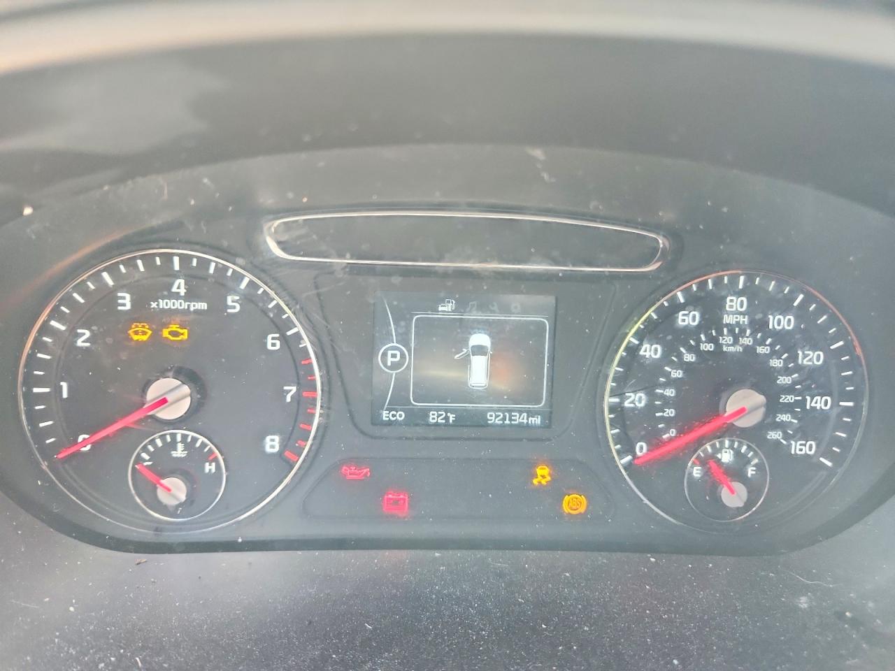 2016 KIA SORENTO L / LX
