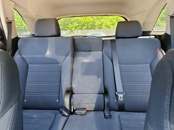 2016 KIA SORENTO L / LX
