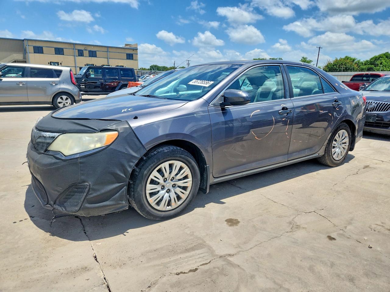 2014 TOYOTA CAMRY
